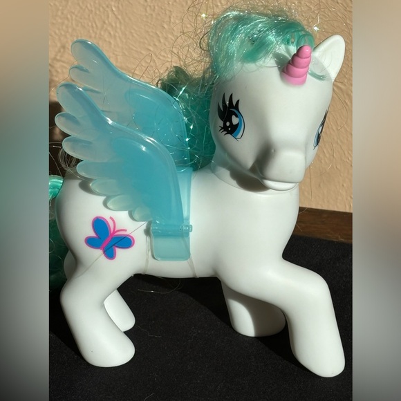 Lot of Four My Little Pony and Unicorn - Picture 4 of 15